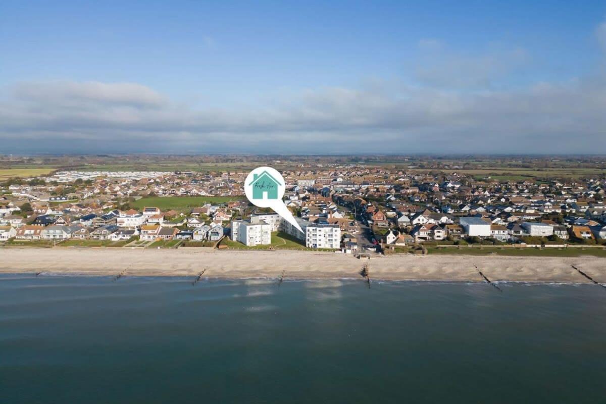 Two Bed Seafront Escape In East Wittering公寓 外观 照片